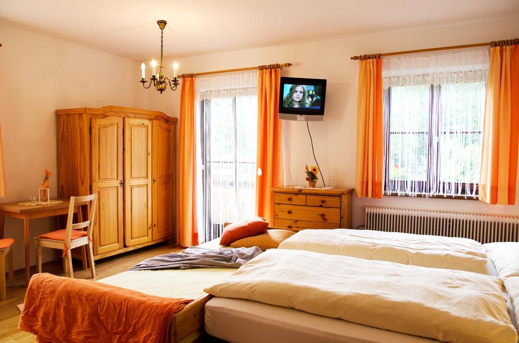 Farm stay Scheibenhof *